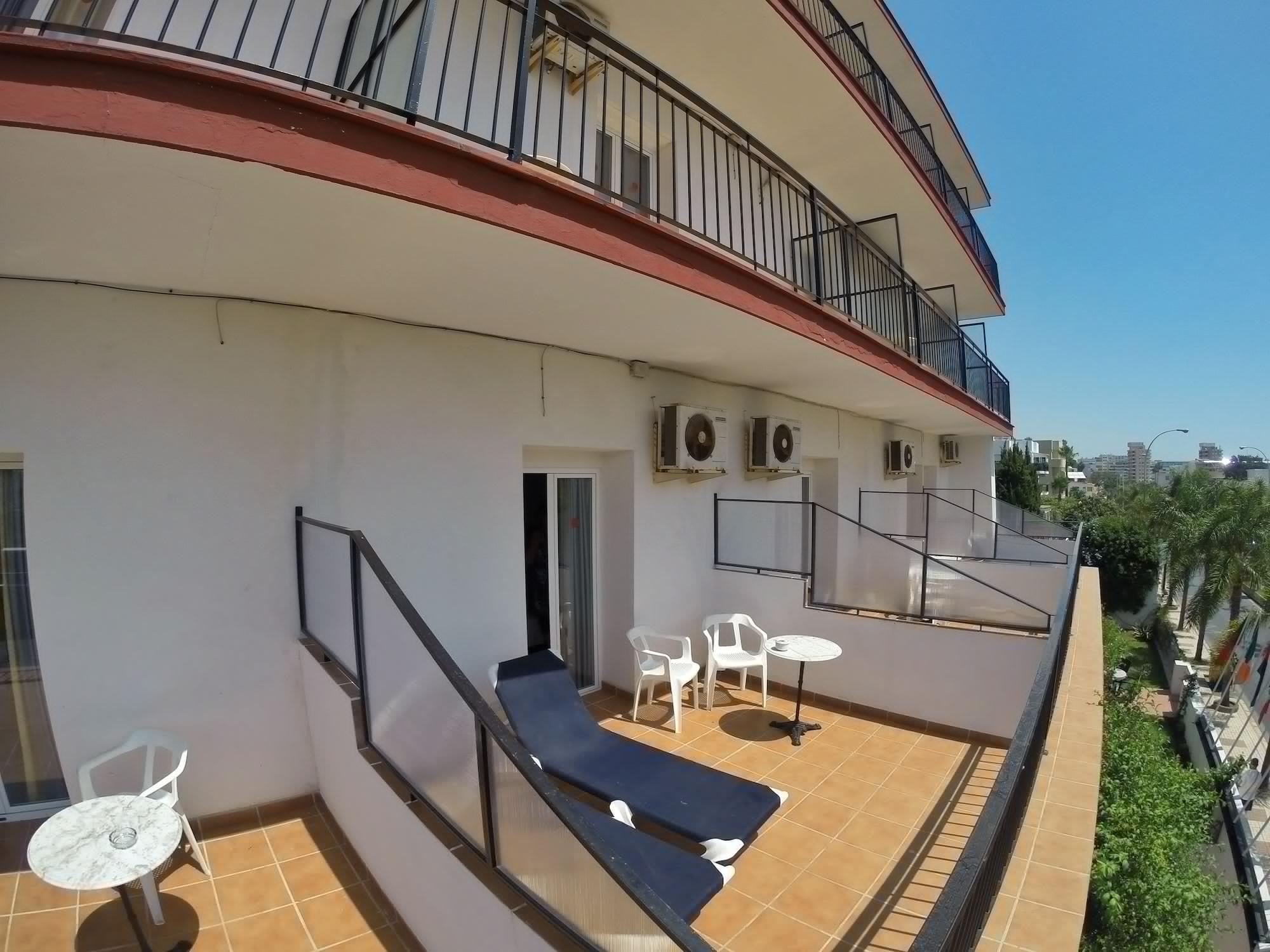 Hotel Carmen Teresa Torremolinos